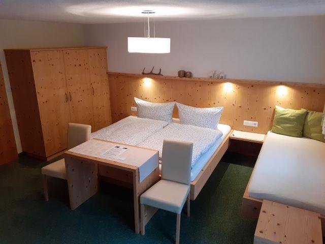 Gaestehaus Sahler Gaschurn Kültér fotó
